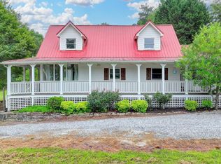 1365 Lower Creighton Rd, Cumming, GA 30028