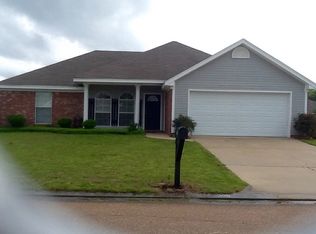 300 Orchard Way, Brandon, MS 39047