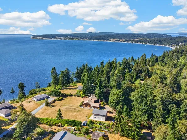 6360 Apple Lane, Freeland, WA 98249