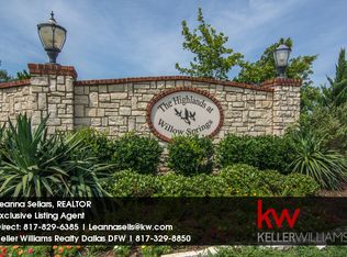 2109 Clover Springs Dr, Haslet, TX 76052