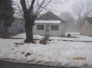 516 2nd St, Perry, IA 50220