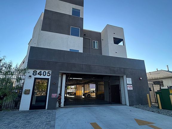 2nd image of 8405 Glenoaks Blvd #301