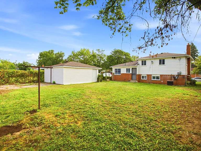 3840 Williams St — Photo 19