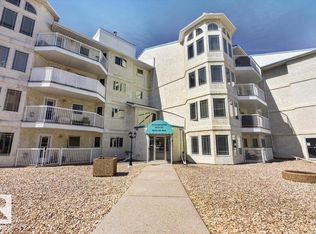 Waterfront Pointe, Edmonton, AB T6L 6R7