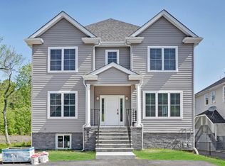 35 Manetta Pl, Lakewood, NJ