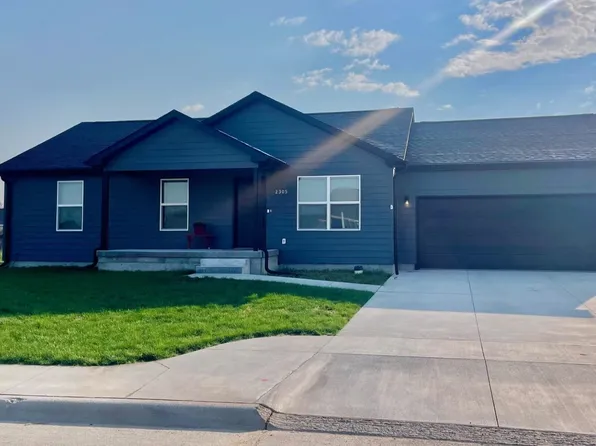 2305 23rd Pl, Gothenburg, NE 69138