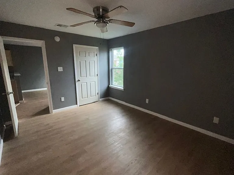 3303 Toledo Dr #D — Photo 11