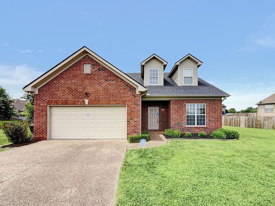 1st image of 102 Privett Ct