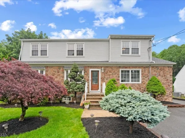 76 Werner Ave, North Haledon Boro, NJ 07508
