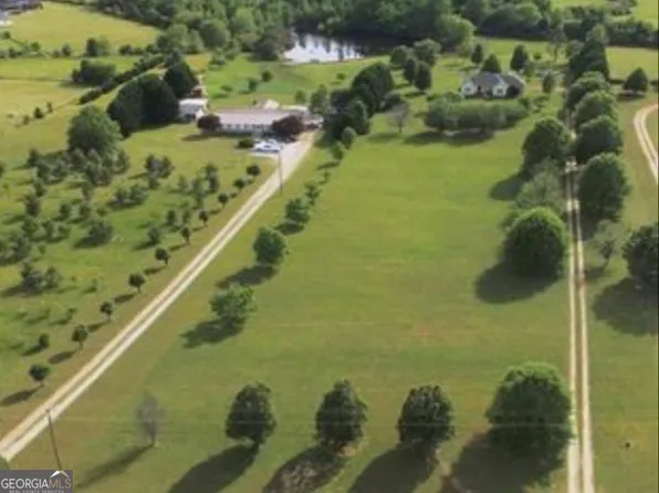 642 W Williamson Rd, Williamson, GA 30292