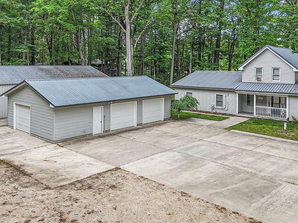 1st image of 6836 Aarwood Trl NW
