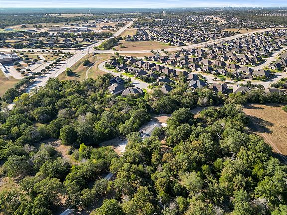 3rd image of 4264 Smalls Creek Rd