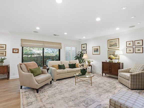 4th image of 2 Calypso Ln