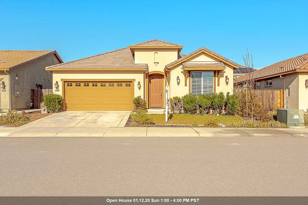 8215 Brookhaven Cir photo 1