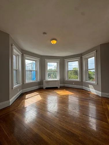 1024 Commonwealth Ave #502 Photo 1