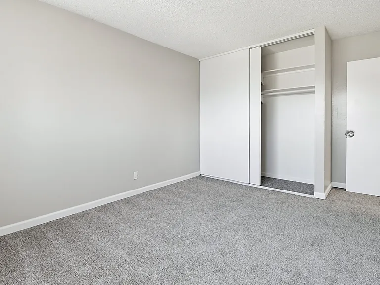 Camelot Apartments — Photo 21