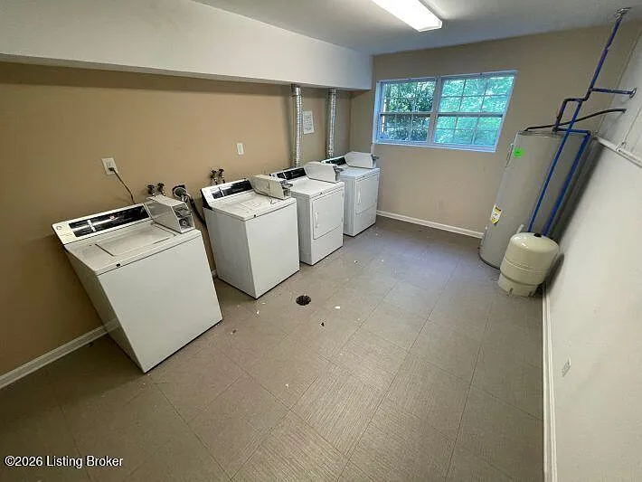 3544 Brockton Ln #2 — Photo 6