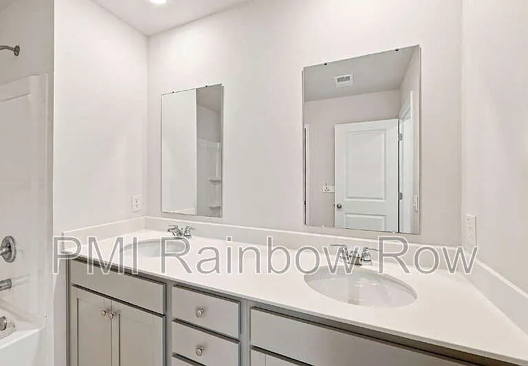 407 Oak View Way — Photo 37