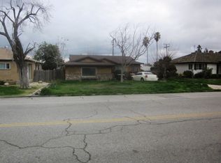305 Circle Dr, Bakersfield, CA