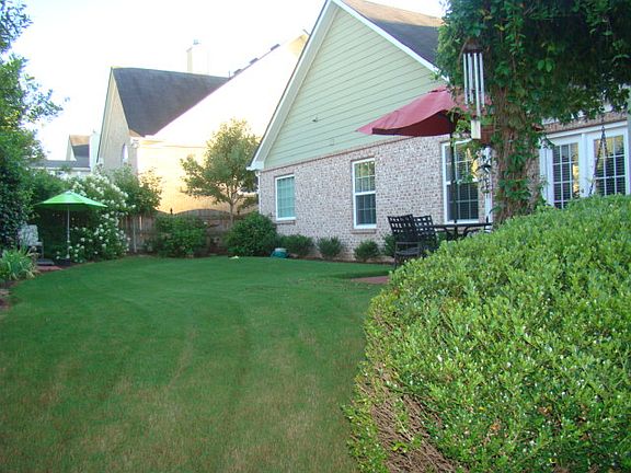 3rd image of 116 River Mill Ln