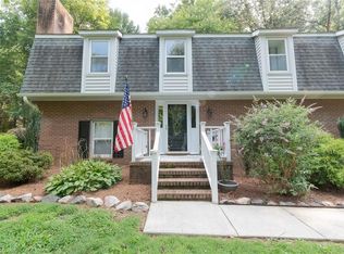 5808 Oakside Rd, Winston Salem, NC 27104