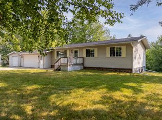 1702 Fraser Dr, Grand Rapids, MN 55744