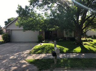 11182 Stratford Way, Fishers, IN