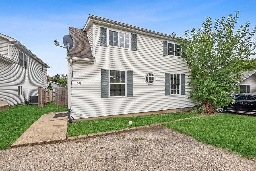 1st image of 542 Hillcrest Ter