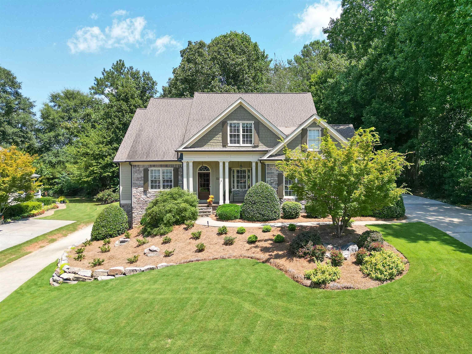 540 Sterling Water Dr photo 1