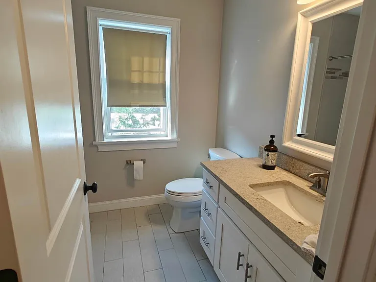 150 Quincy Ave #5B — Photo 22