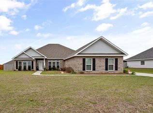 27187 Avian Dr E, Loxley, AL 36551