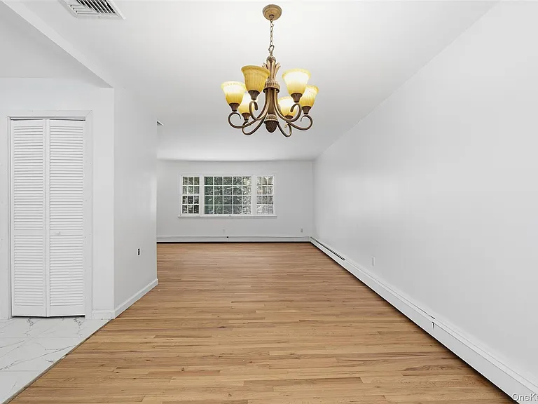 1618 Morningview Dr — Photo 10