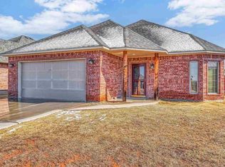 2312 SW Rolling Hills Pl, Lawton, OK 73505