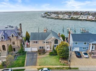 3124 Shore Rd, Bellmore, NY 11710