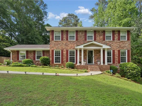 3265 Henderson Creek Rd, Atlanta, GA 30341
