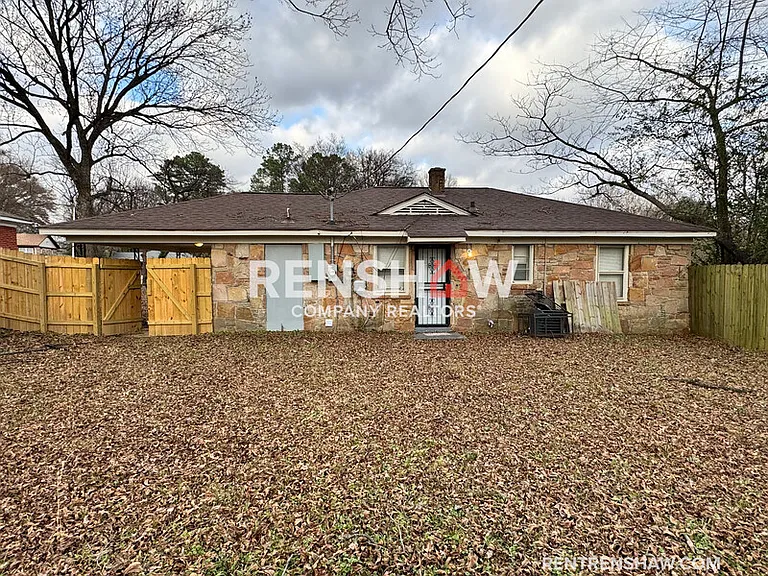 1379 Rolling Hills Dr — Photo 15