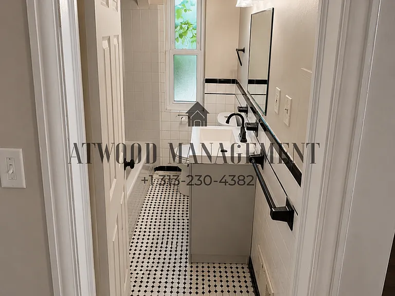 9755 Wayburn St — Photo 7