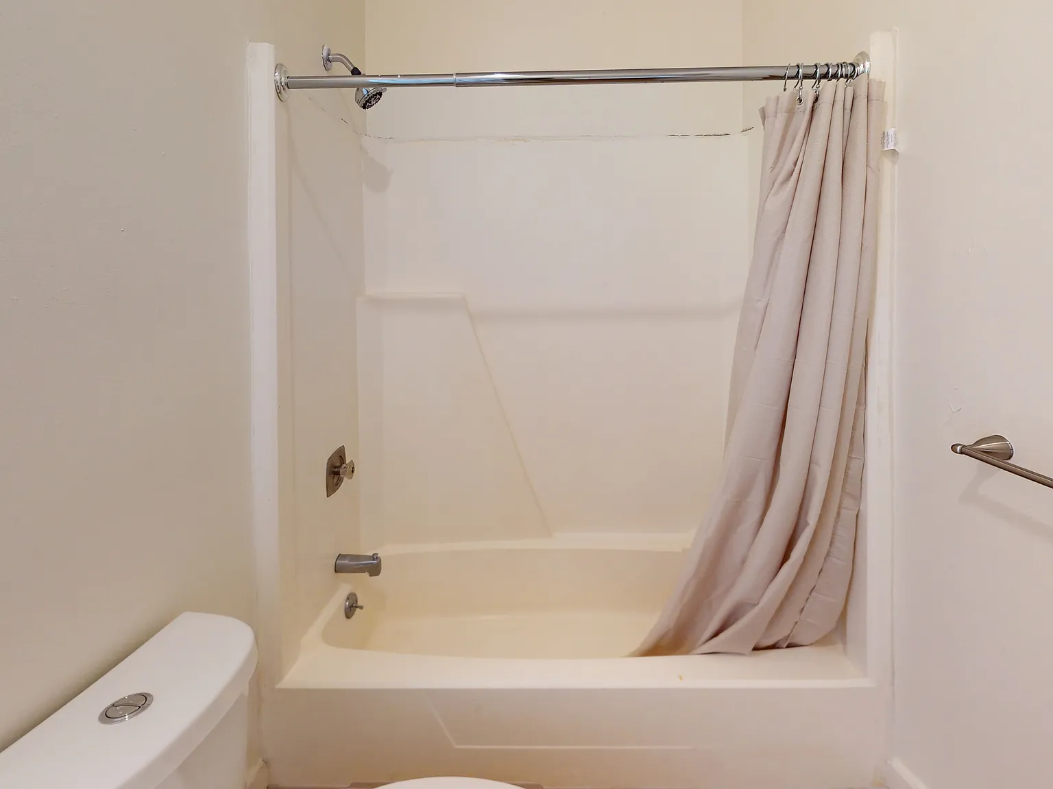 1 bed, 411 sqft, $1,450 — Photo 4