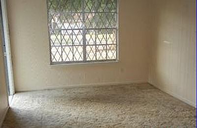 3rd image of 505 Lynbrook Blvd