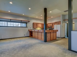 86 Vine St, Coupeville, WA 98239