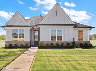 631 Sunflower St, Nesbit, MS 38651