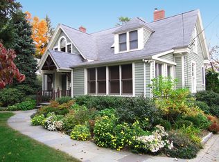 40 Overton Rd, Scarsdale, NY 10583