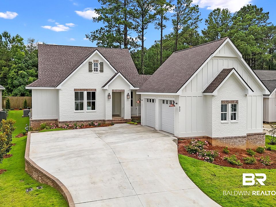 1st image of 852 Geranium Dr