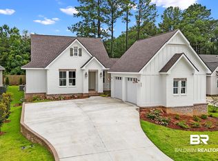 852 Geranium Dr, Fairhope, AL 36532