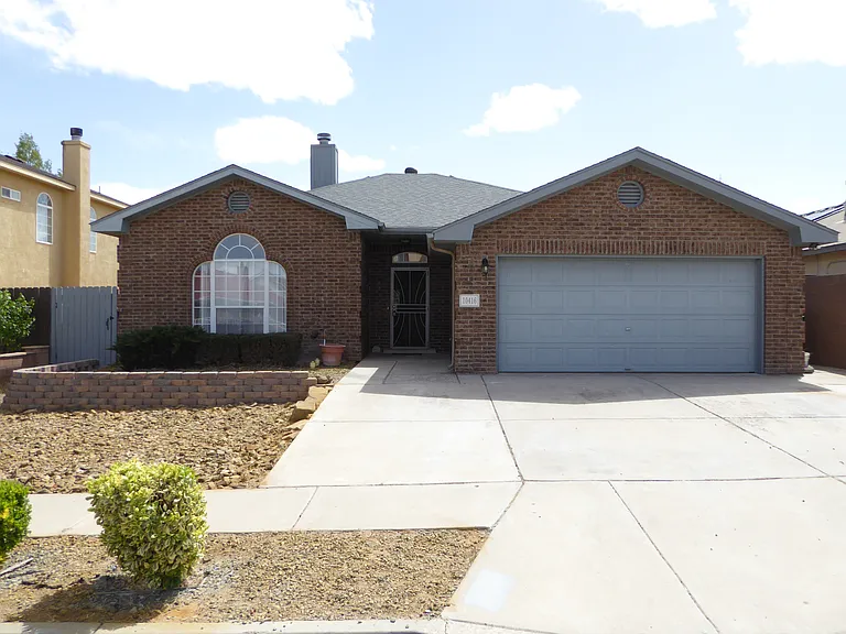 10416 Connemara Dr SW — Photo 1