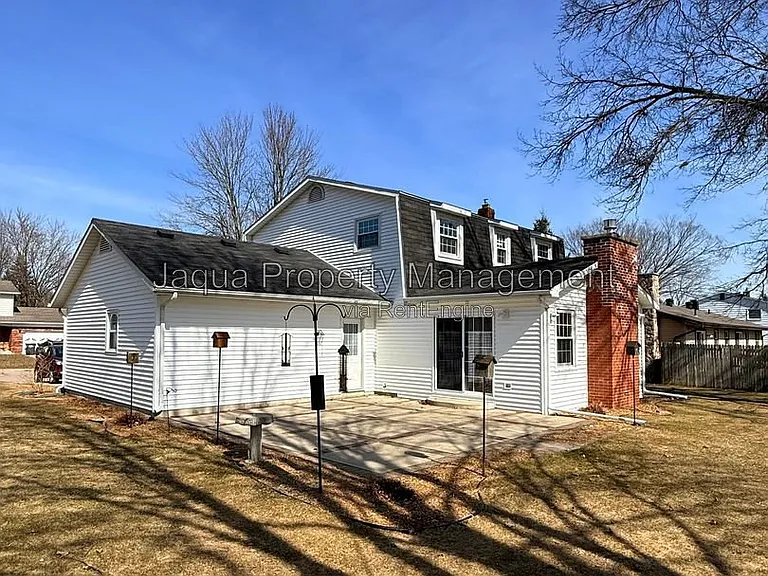 2383 Quincy Ave — Photo 22