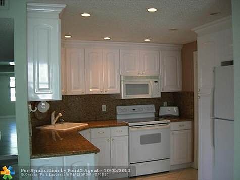 1st image of 305 N Pompano Beach Blvd APT 401