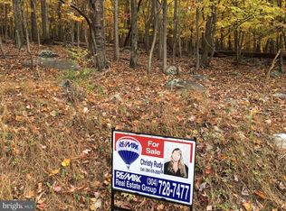 Valleyview Rd, HARPERS FERRY, WV --