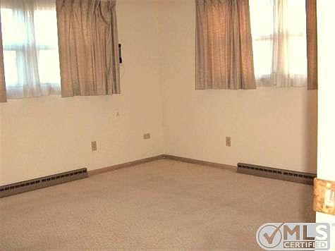 5th image of 1213 W C St