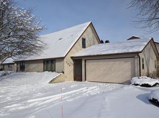 304 Willow Bnd, Auburn, MI